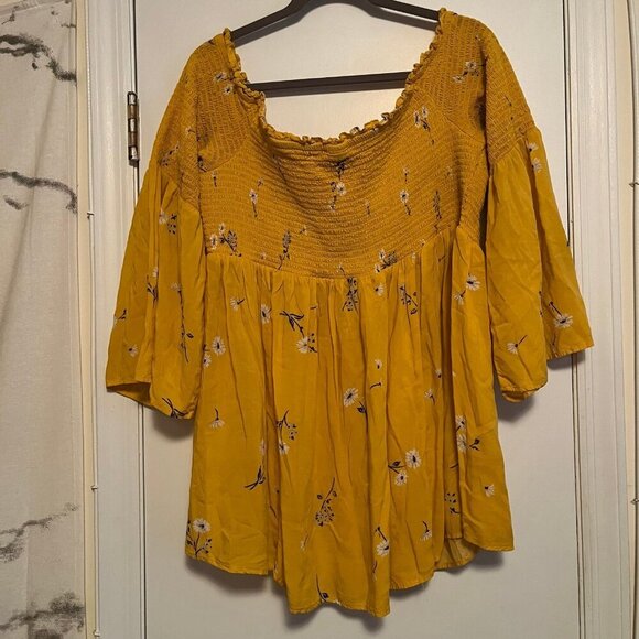 Torrid Size 3 Yellow Floral Off Shoulder Top - Picture 6 of 9